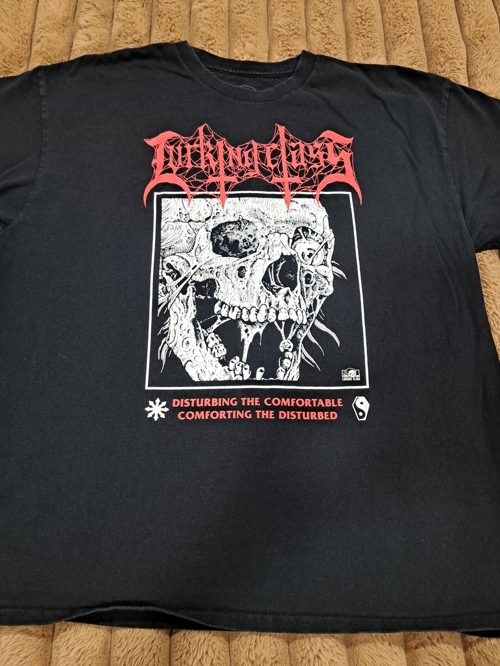 Lurking Class Disturbing Tank T Shirt X Large Skull Graphic Red  Print
